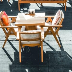 Patio Dining Table & Chairs